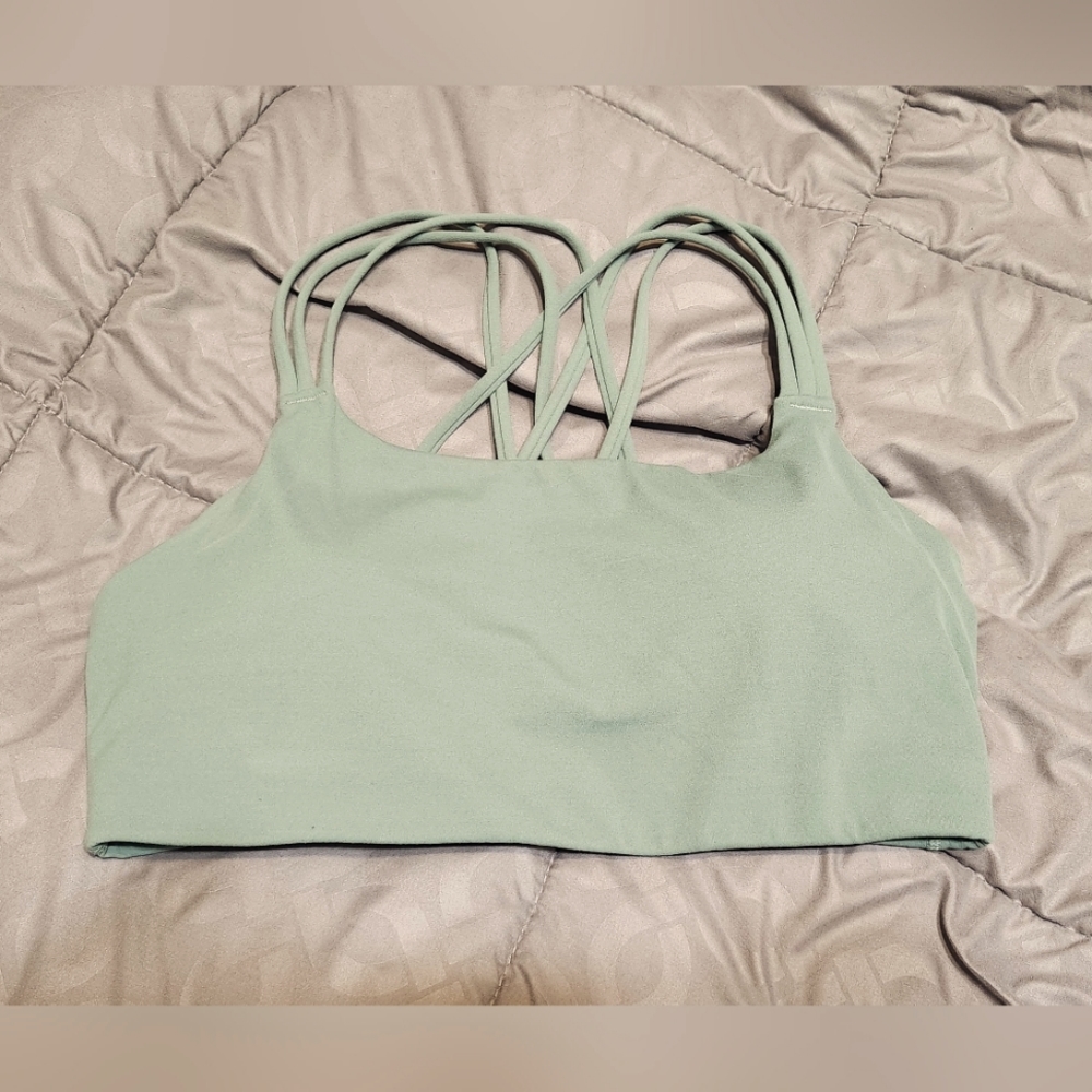 ATHLETA sports bra/top